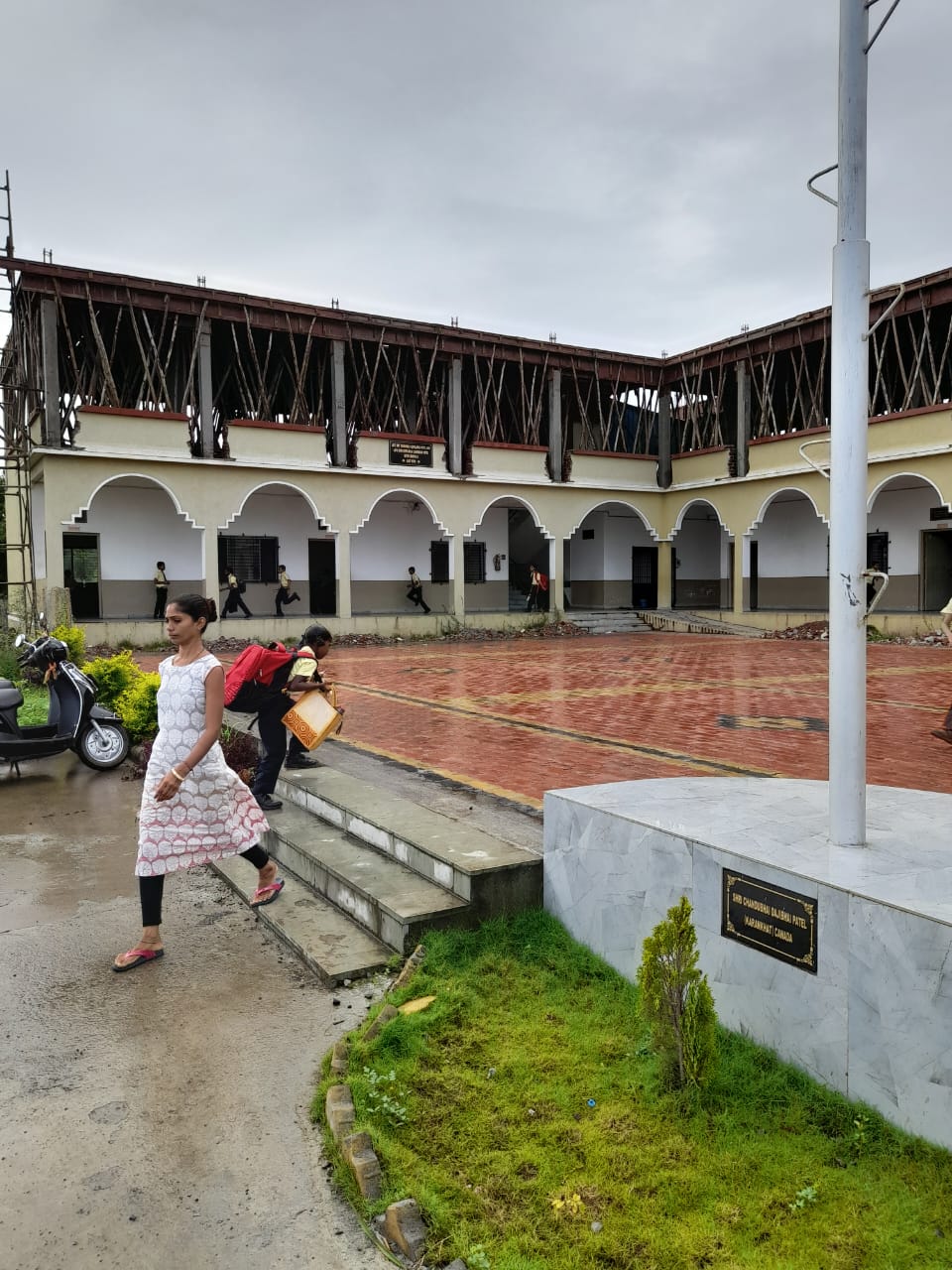 DELVADA ENGLISH MEDIUM SCHOOL